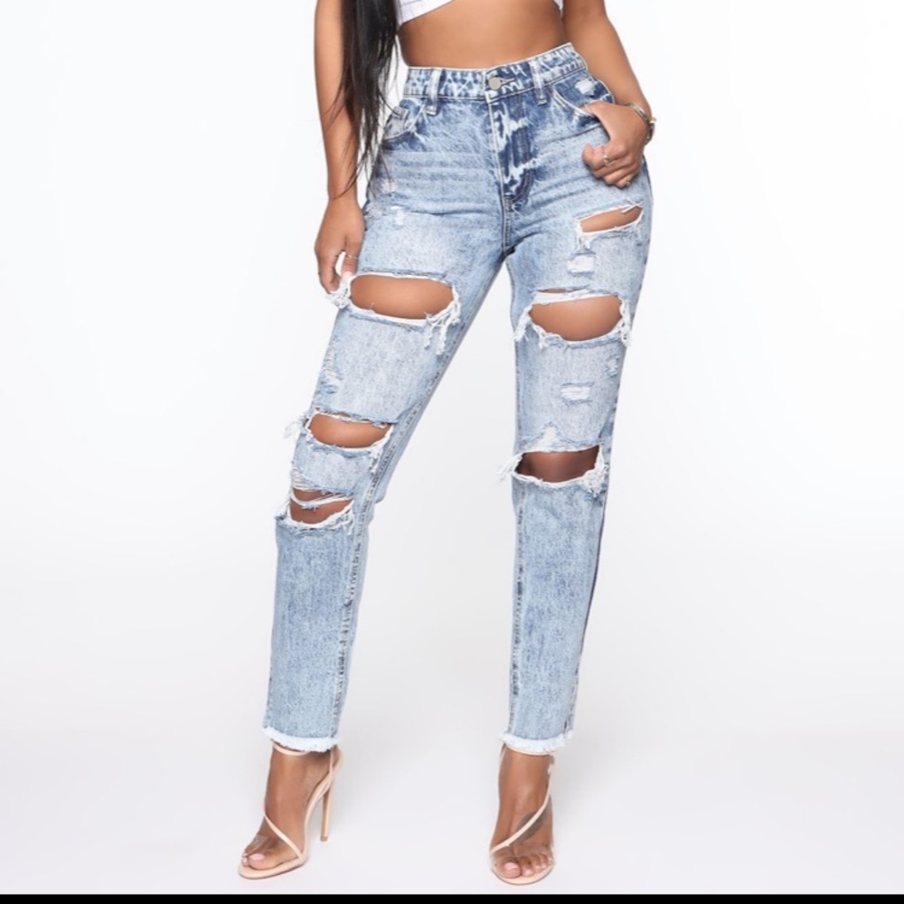 NWT Fashion Nova Mom Jeans